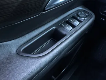 2024 GMC Terrain - image 24