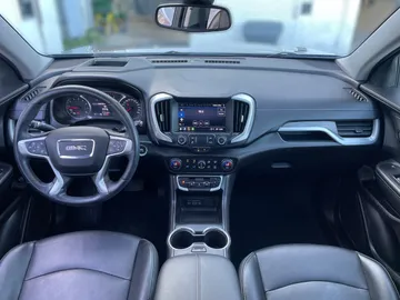2024 GMC Terrain - image 20