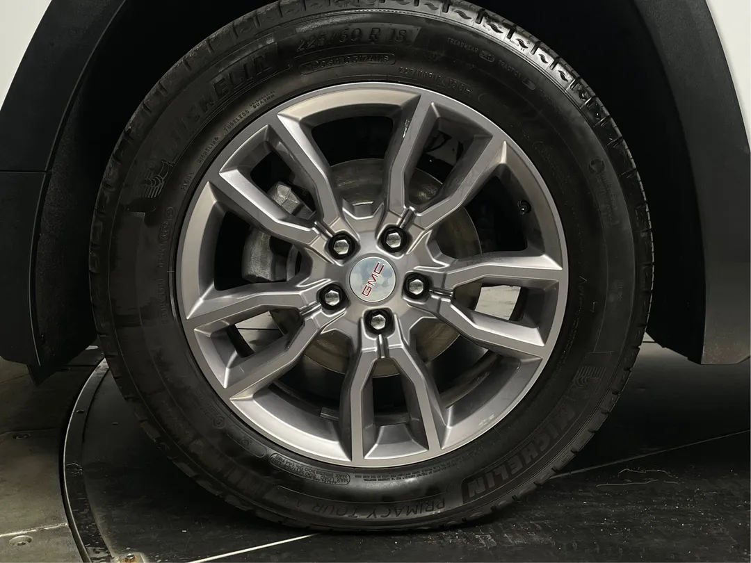 2024 GMC Terrain — photo 5