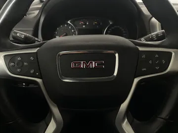 2024 GMC Terrain - image 17
