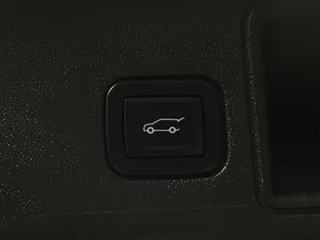 2022 GMC Terrain - image 22