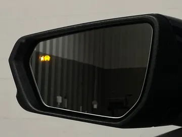 2022 GMC Terrain - image 23
