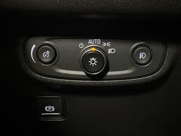 2022 GMC Terrain - image 18