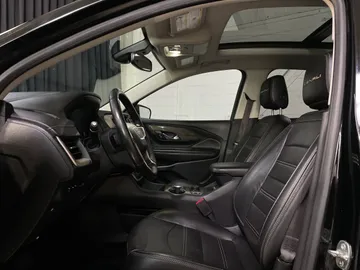 2023 GMC Terrain - image 3
