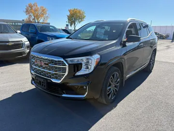 2024 GMC Terrain - image 3