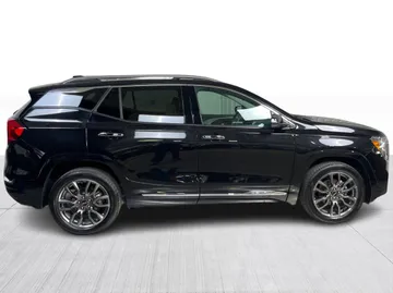2024 GMC Terrain - image 9
