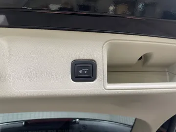 2024 GMC Terrain - image 23