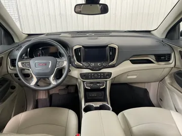 2024 GMC Terrain - image 14