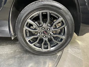 2024 GMC Terrain - image 21