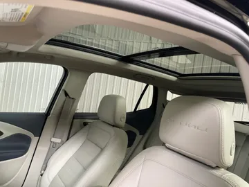 2024 GMC Terrain - image 12