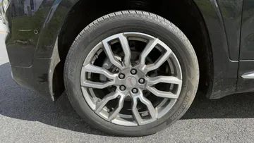 2022 GMC Terrain - image 7