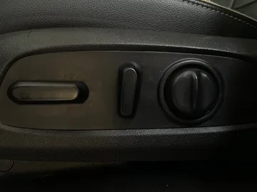 2019 GMC Terrain - image 21