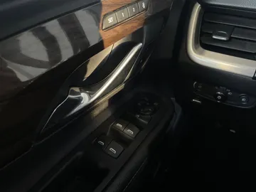2019 GMC Terrain - image 29