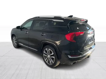 2019 GMC Terrain - image 12