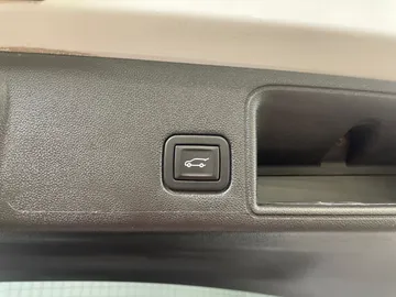 2024 GMC Terrain - image 24