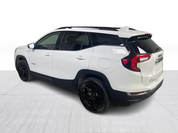 2024 GMC Terrain - image 12
