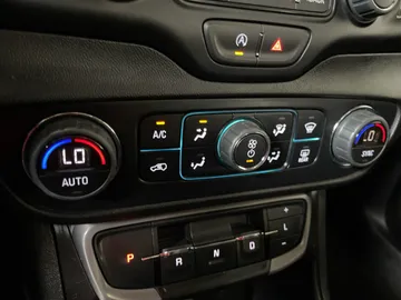 2024 GMC Terrain - image 26