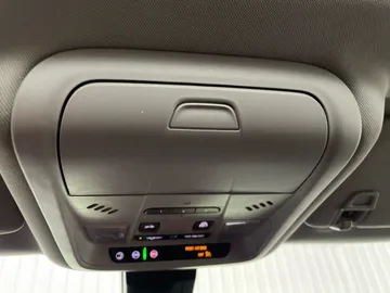 2024 GMC Terrain - image 17