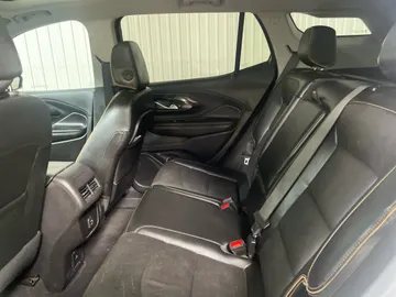 2024 GMC Terrain - image 16