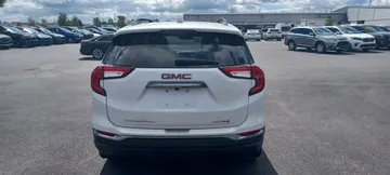 2024 GMC Terrain - image 6