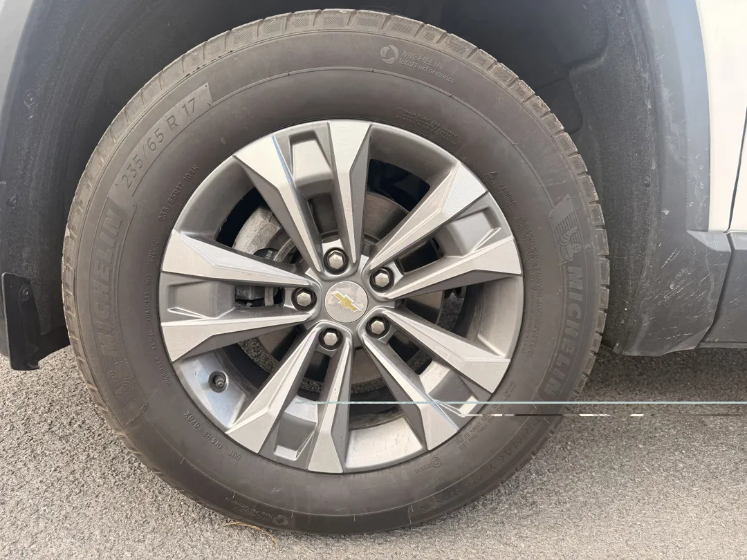 2025 Chevrolet Equinox AWD LT, photo 6
