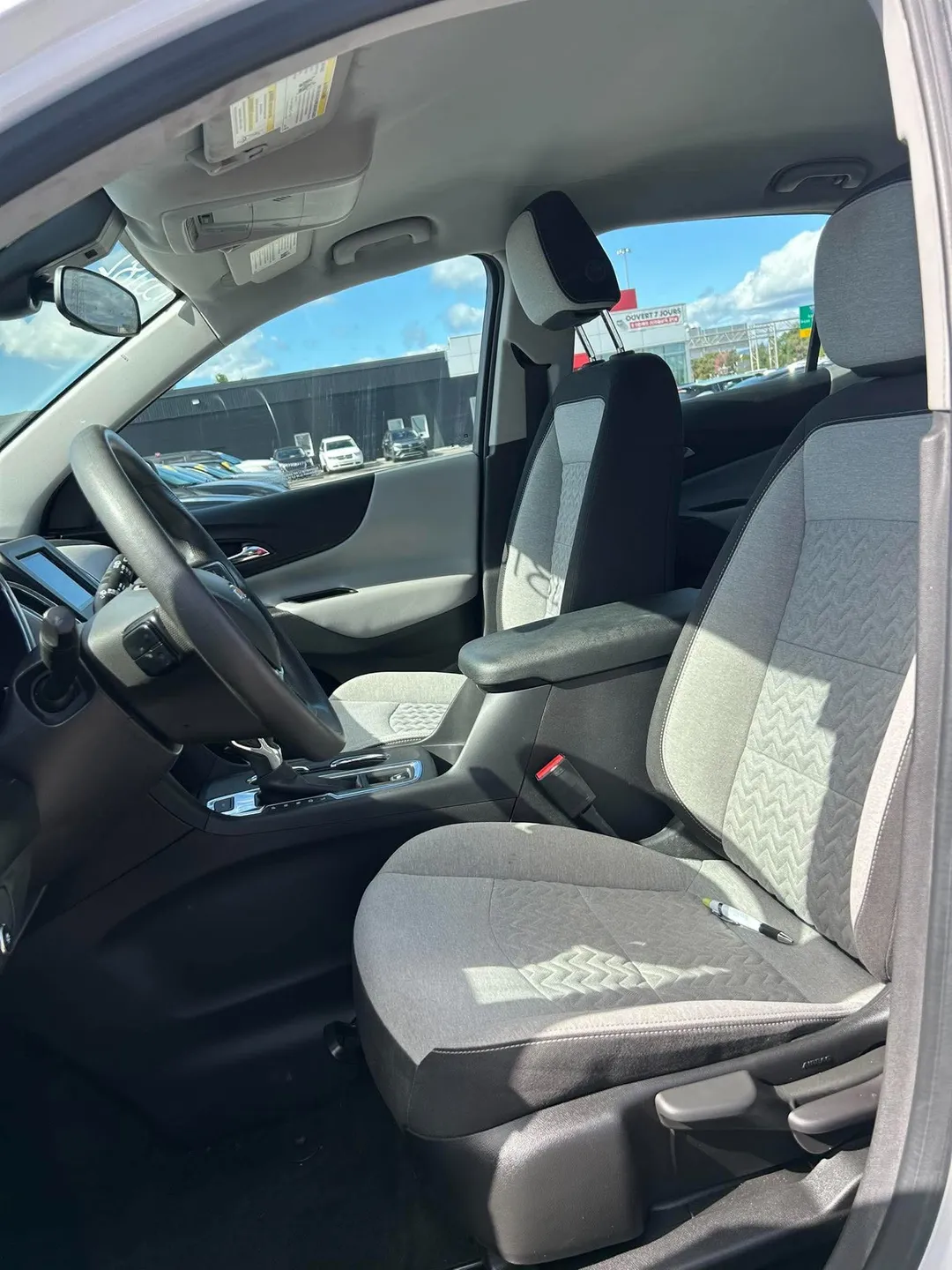 2024 Chevrolet Equinox LS, photo 8