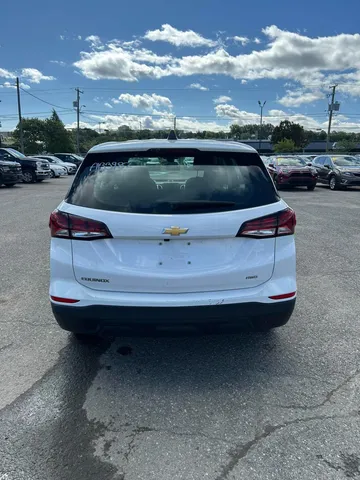2024 Chevrolet Equinox - image 7