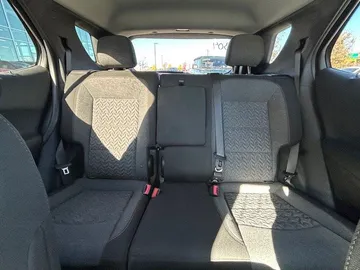 2023 Chevrolet Equinox - image 8