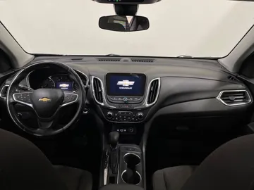 2022 Chevrolet Equinox - image 4