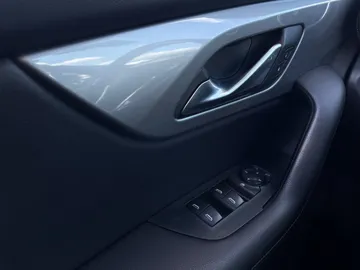 2019 Chevrolet Blazer - image 22