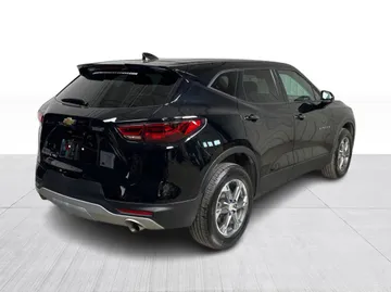 2024 Chevrolet Blazer - image 8