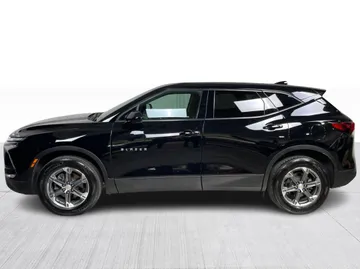 2024 Chevrolet Blazer - image 4