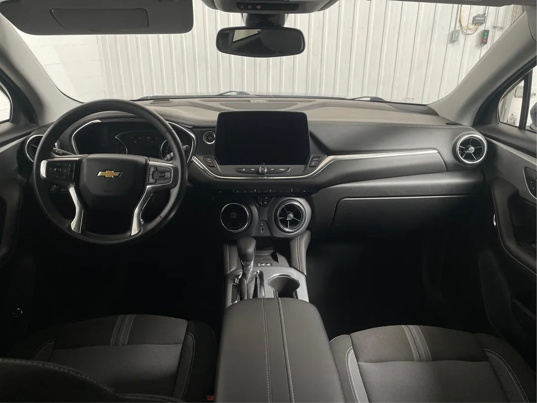 2023 Chevrolet Blazer — photo 4