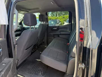 2021 GMC Sierra 1500 - image 9