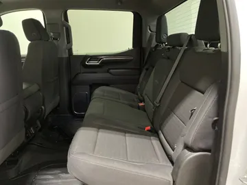 2024 GMC Sierra 1500 - image 15