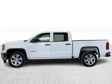 2018 GMC Sierra 1500 - image 10
