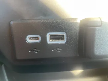 2022 GMC Sierra 1500 Limited - image 28