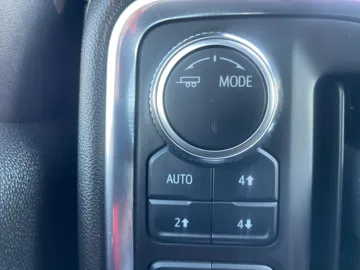 2022 GMC Sierra 1500 Limited - image 24