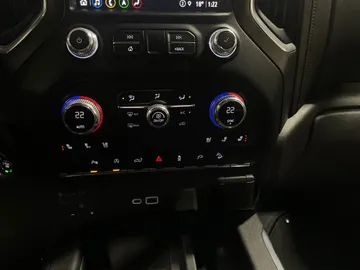 2021 GMC Sierra 1500 - image 23