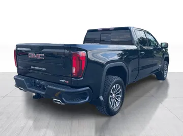 2022 GMC Sierra 1500 Limited - image 8