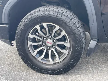 2022 GMC Sierra 1500 Limited - image 18