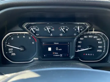 2022 GMC Sierra 1500 Limited - image 20