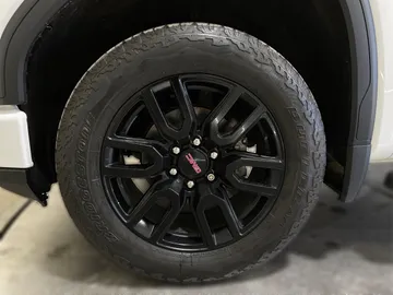 2022 GMC Sierra 1500 - image 6