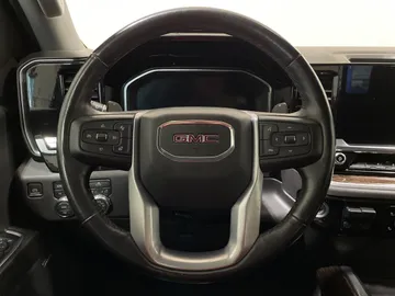2022 GMC Sierra 1500 - image 24