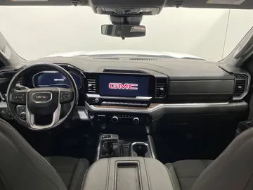 2022 GMC Sierra 1500 - image 4