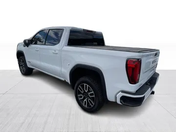 2024 GMC Sierra 1500 - image 12
