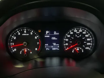 2023 Kia Rio 5-door - image 16