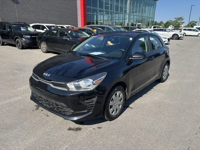 2022 Kia Rio 5 — photo 3