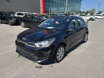 2022 Kia Rio 5 - image 3