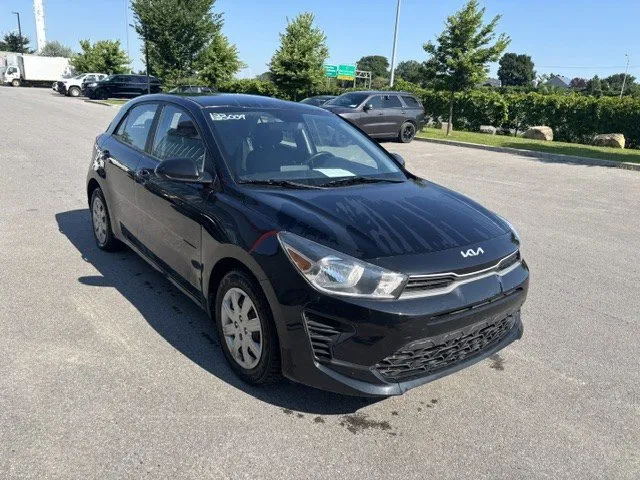 2022 Kia Rio 5